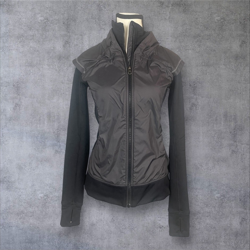 Lululemon Snug Sprinter Full Zip Jacket Heathered Black Womens 6 Hidden Hood